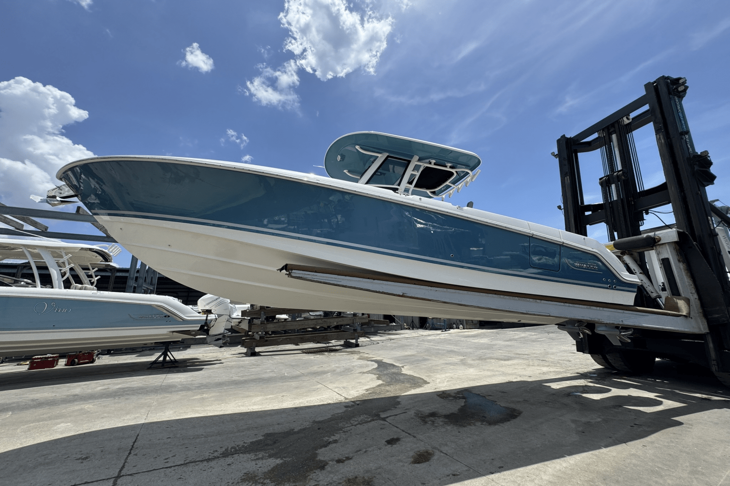 2025 Boston Whaler 280 Outrage Image Thumbnail #3