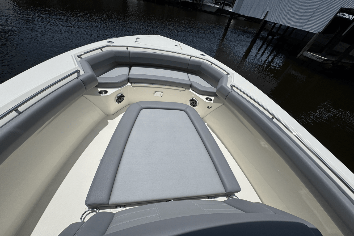 2025 Boston Whaler 280 Outrage Image Thumbnail #23