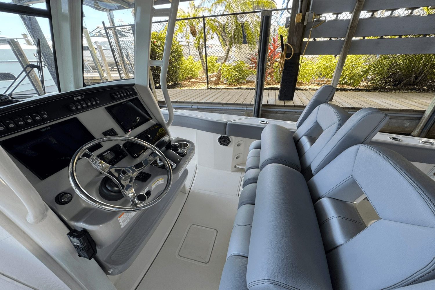 2025 Boston Whaler 280 Outrage Image Thumbnail #16