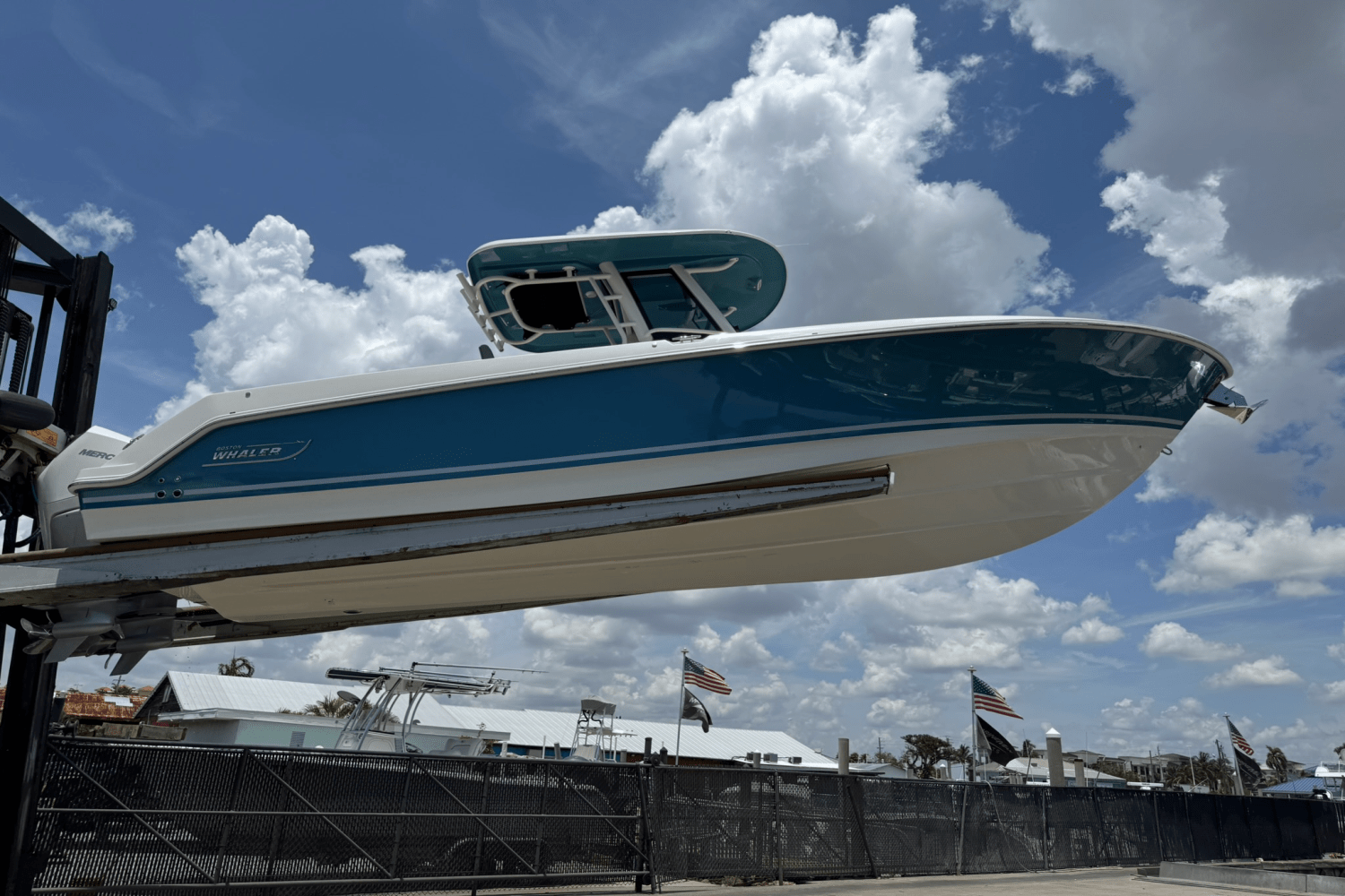 2025 Boston Whaler 280 Outrage Image Thumbnail #1