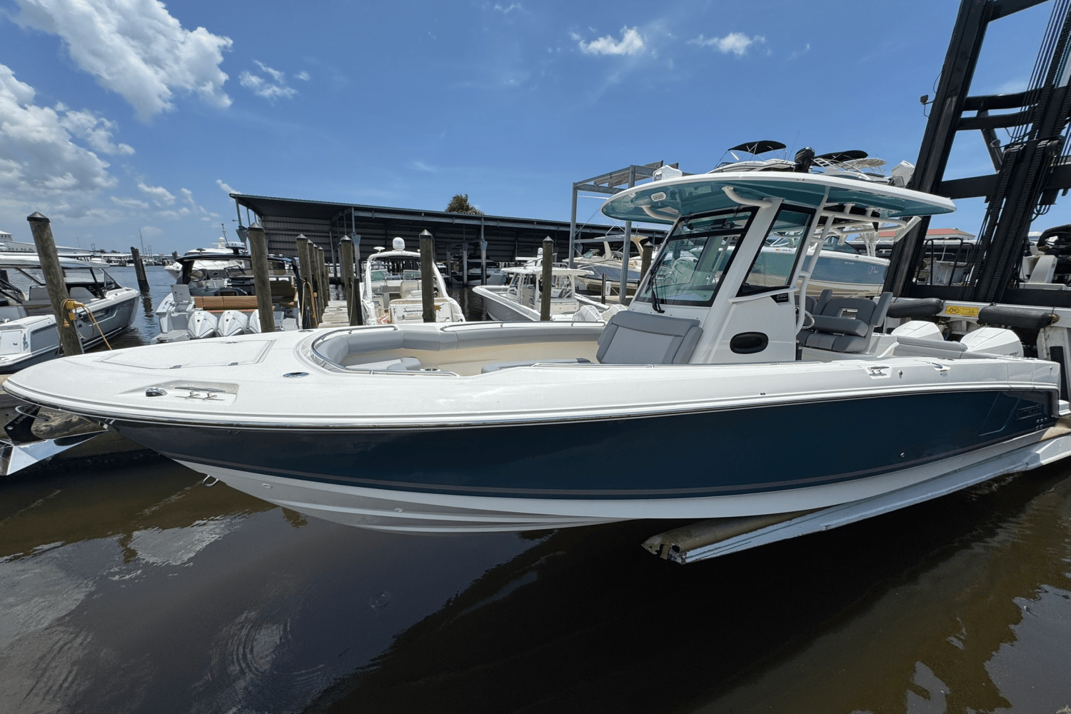 2025 Boston Whaler 280 Outrage Image Thumbnail #5