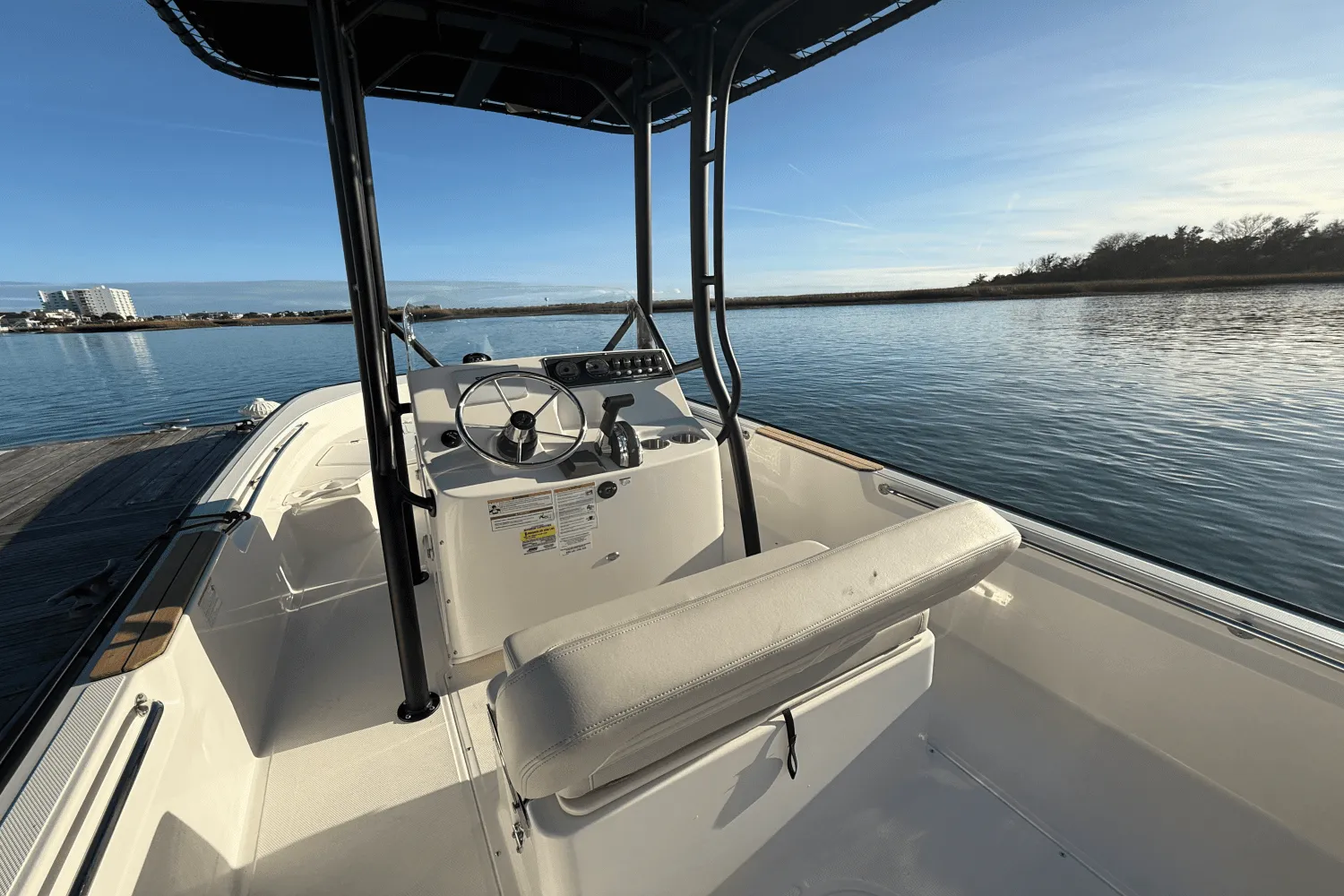 2025 Boston Whaler 190 Montauk Image Thumbnail #12