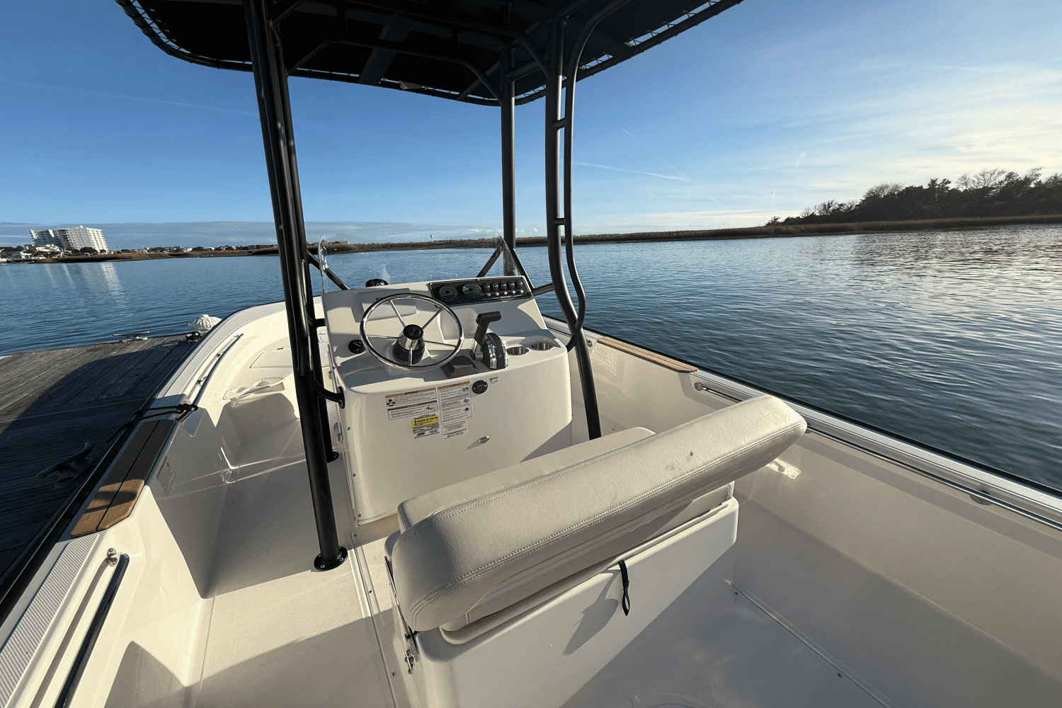 2025 Boston Whaler 190 Montauk Image Thumbnail #12