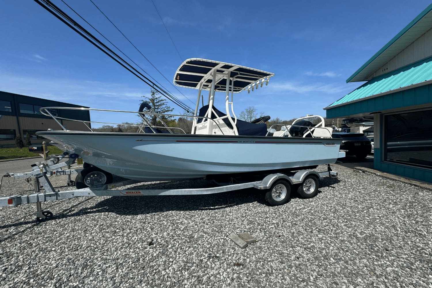 2025 Boston Whaler 190 Montauk Image Thumbnail #2