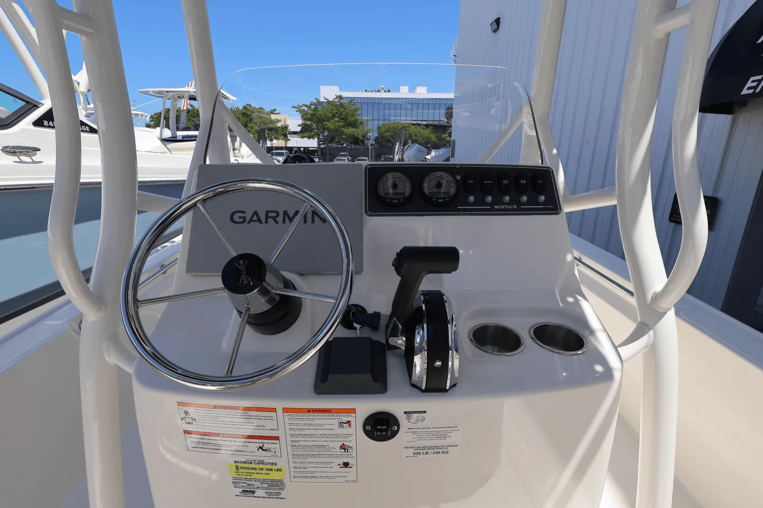 2025 Boston Whaler 190 Montauk Image Thumbnail #16