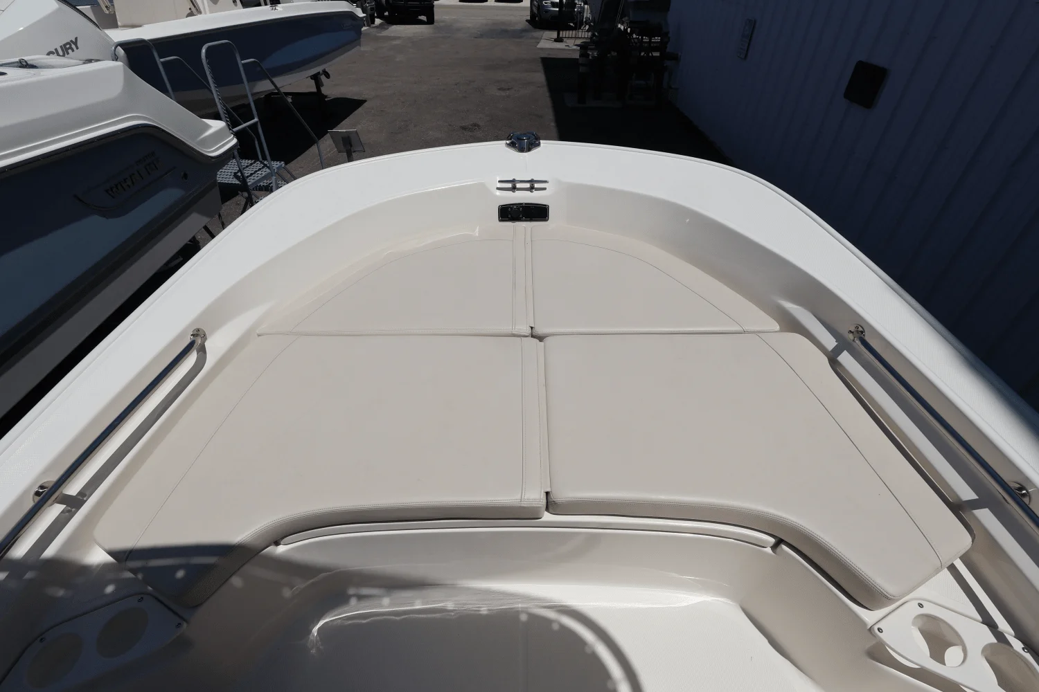 2025 Boston Whaler 190 Montauk Image Thumbnail #26