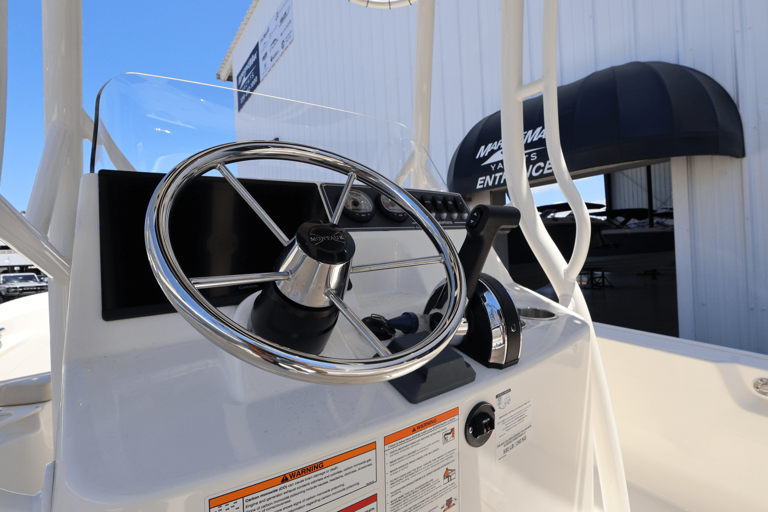 2025 Boston Whaler 190 Montauk Image Thumbnail #19