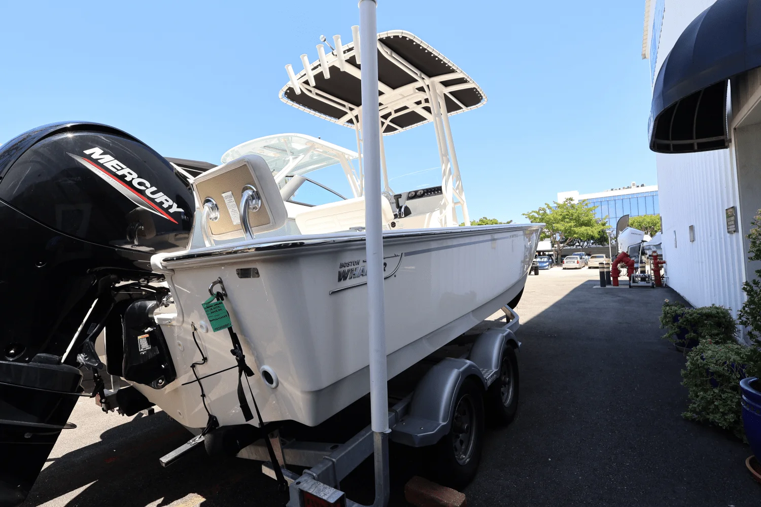 2025 Boston Whaler 190 Montauk Image Thumbnail #2