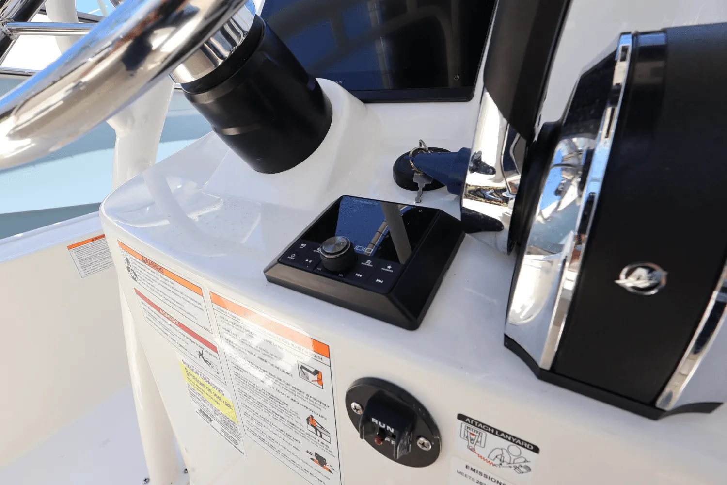 2025 Boston Whaler 190 Montauk Image Thumbnail #21