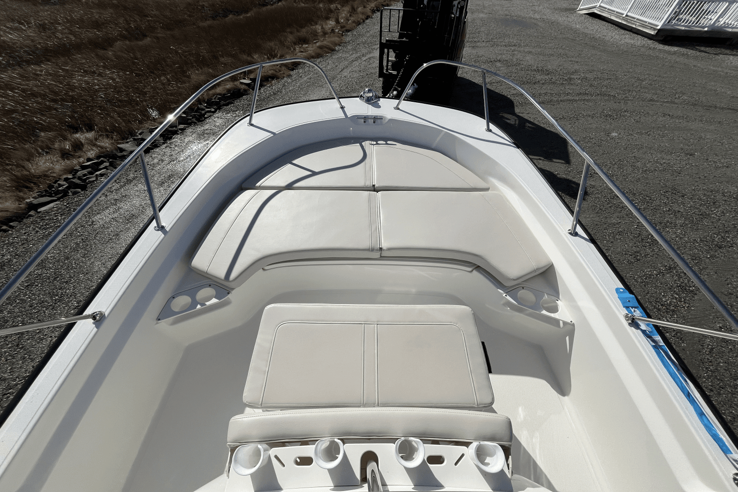 2025 Boston Whaler 190 Montauk Image Thumbnail #8