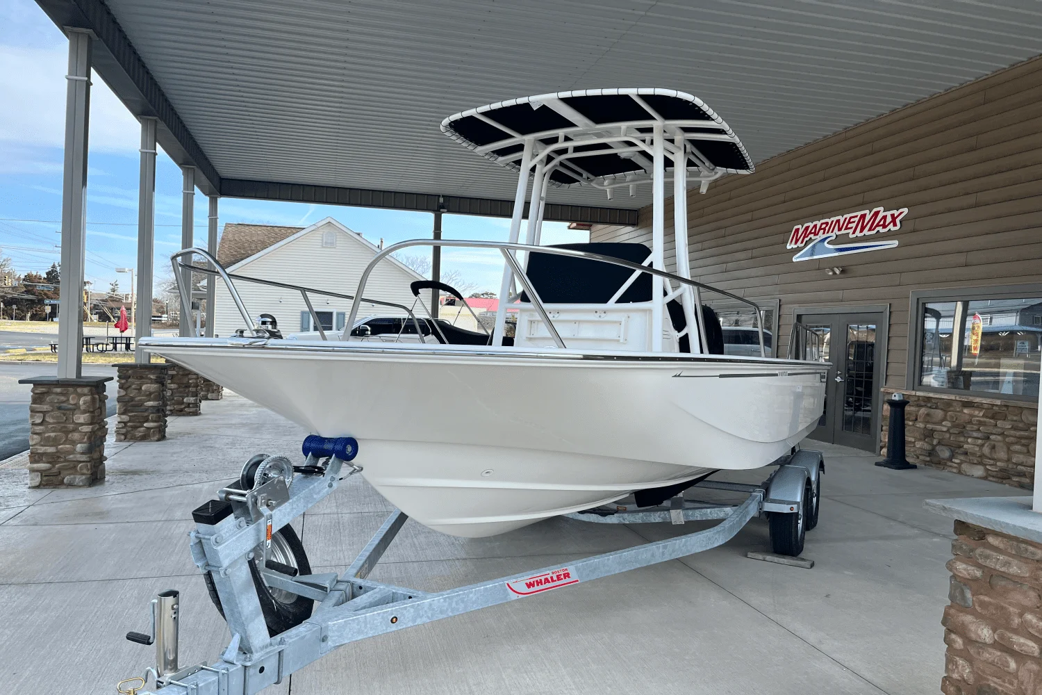 2025 Boston Whaler 190 Montauk Image Thumbnail #2