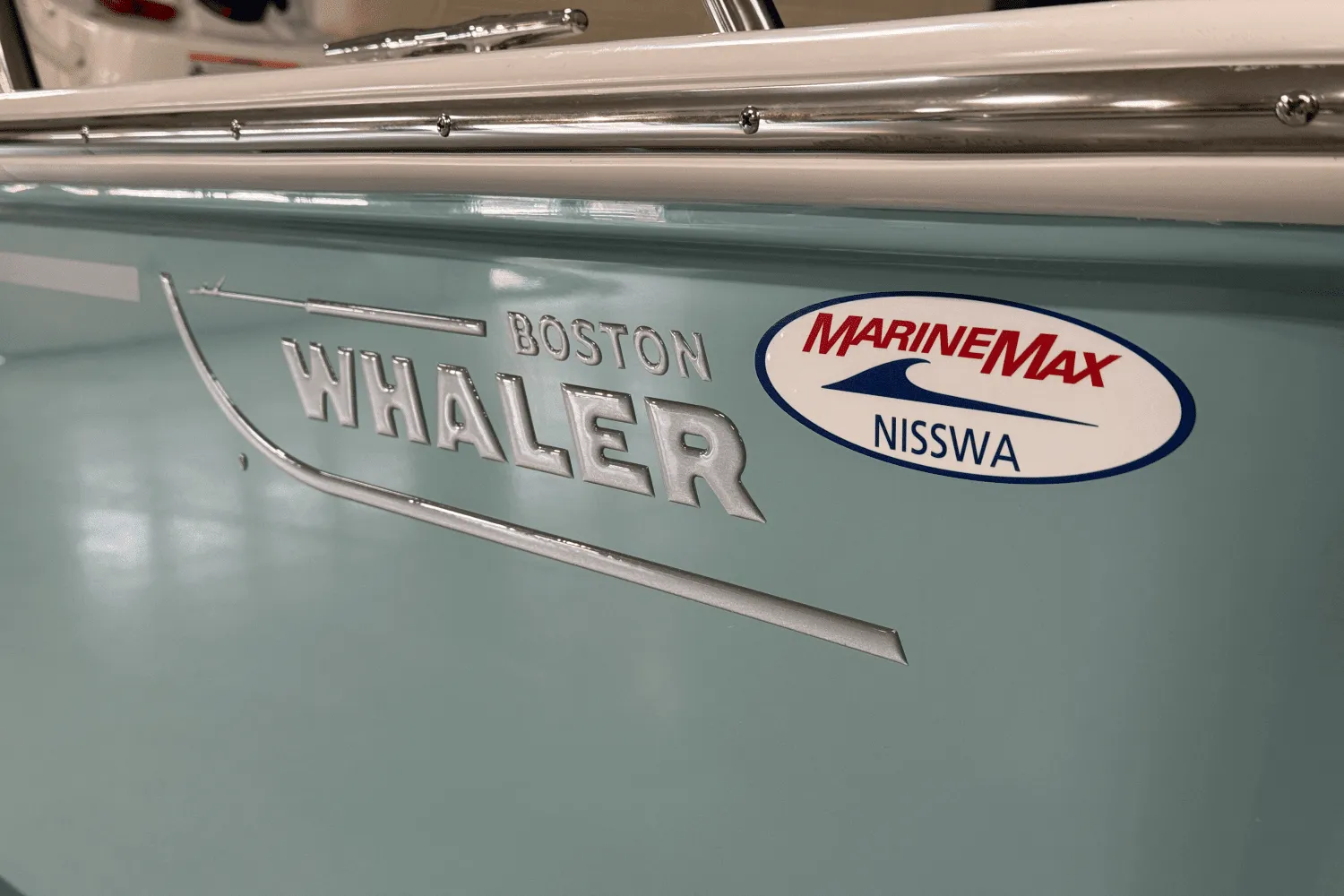 2025 Boston Whaler 190 Montauk Image Thumbnail #10