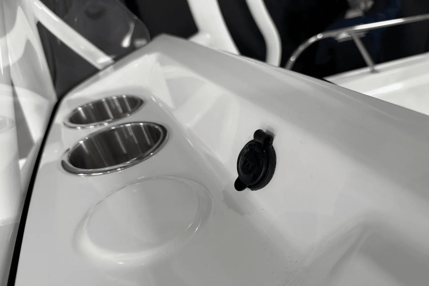 2025 Boston Whaler 190 Montauk Image Thumbnail #39