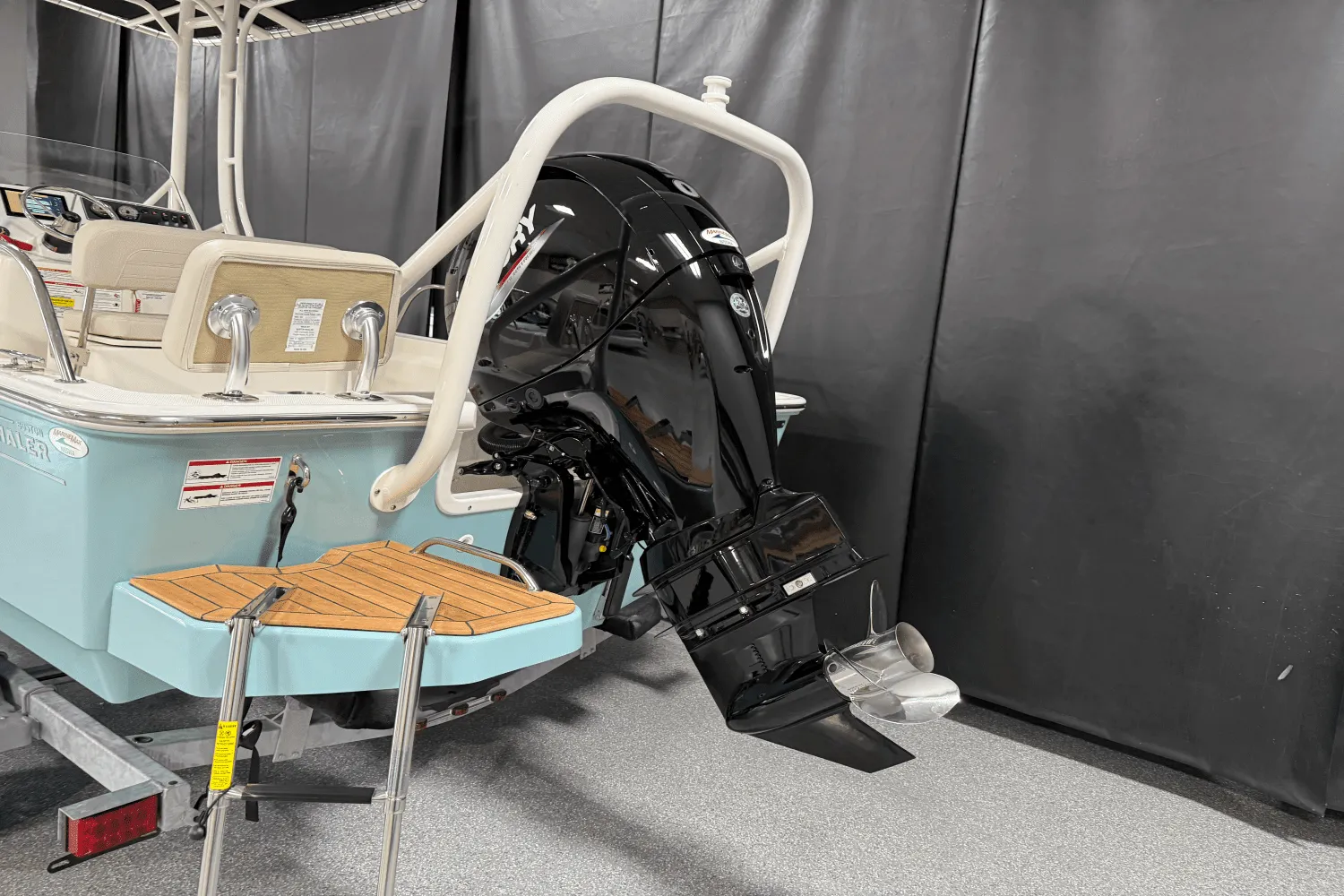 2025 Boston Whaler 190 Montauk Image Thumbnail #14