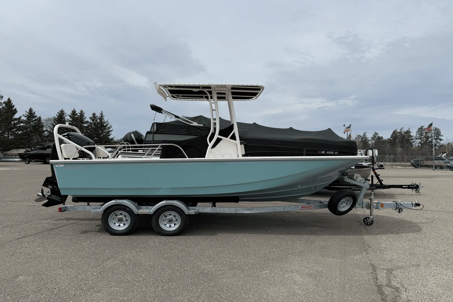 2025 Boston Whaler 190 Montauk Image Thumbnail #60