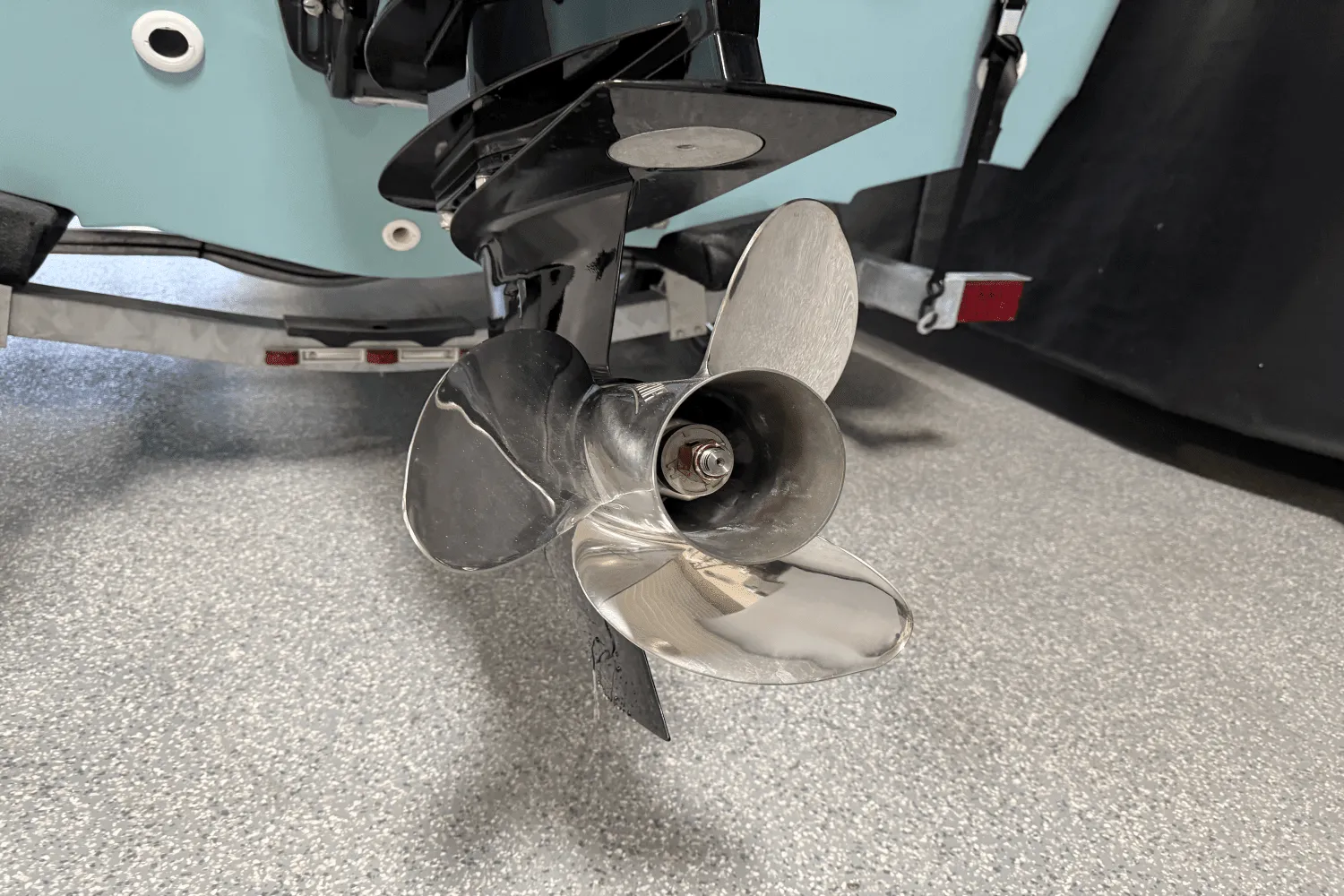 2025 Boston Whaler 190 Montauk Image Thumbnail #16