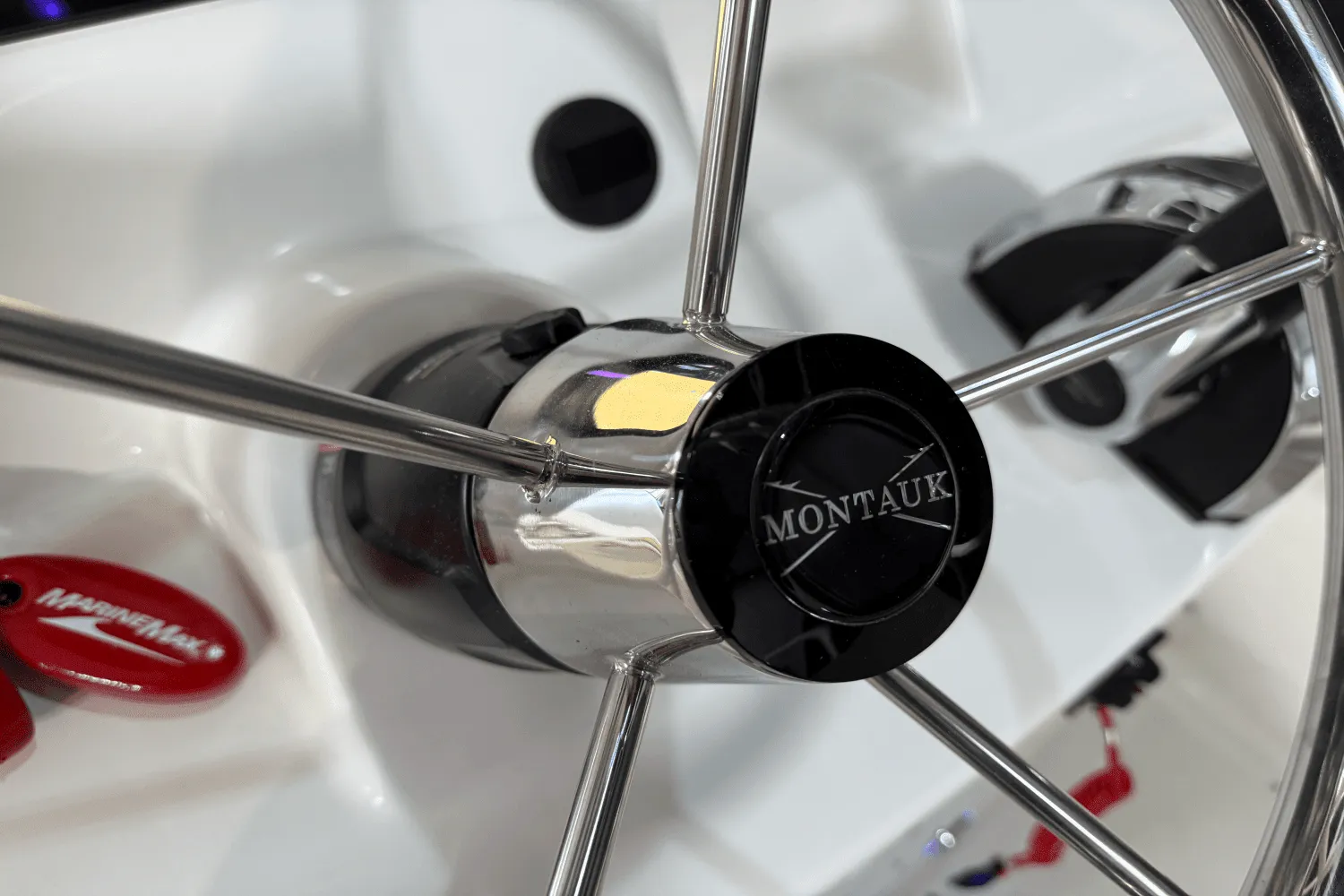 2025 Boston Whaler 190 Montauk Image Thumbnail #34