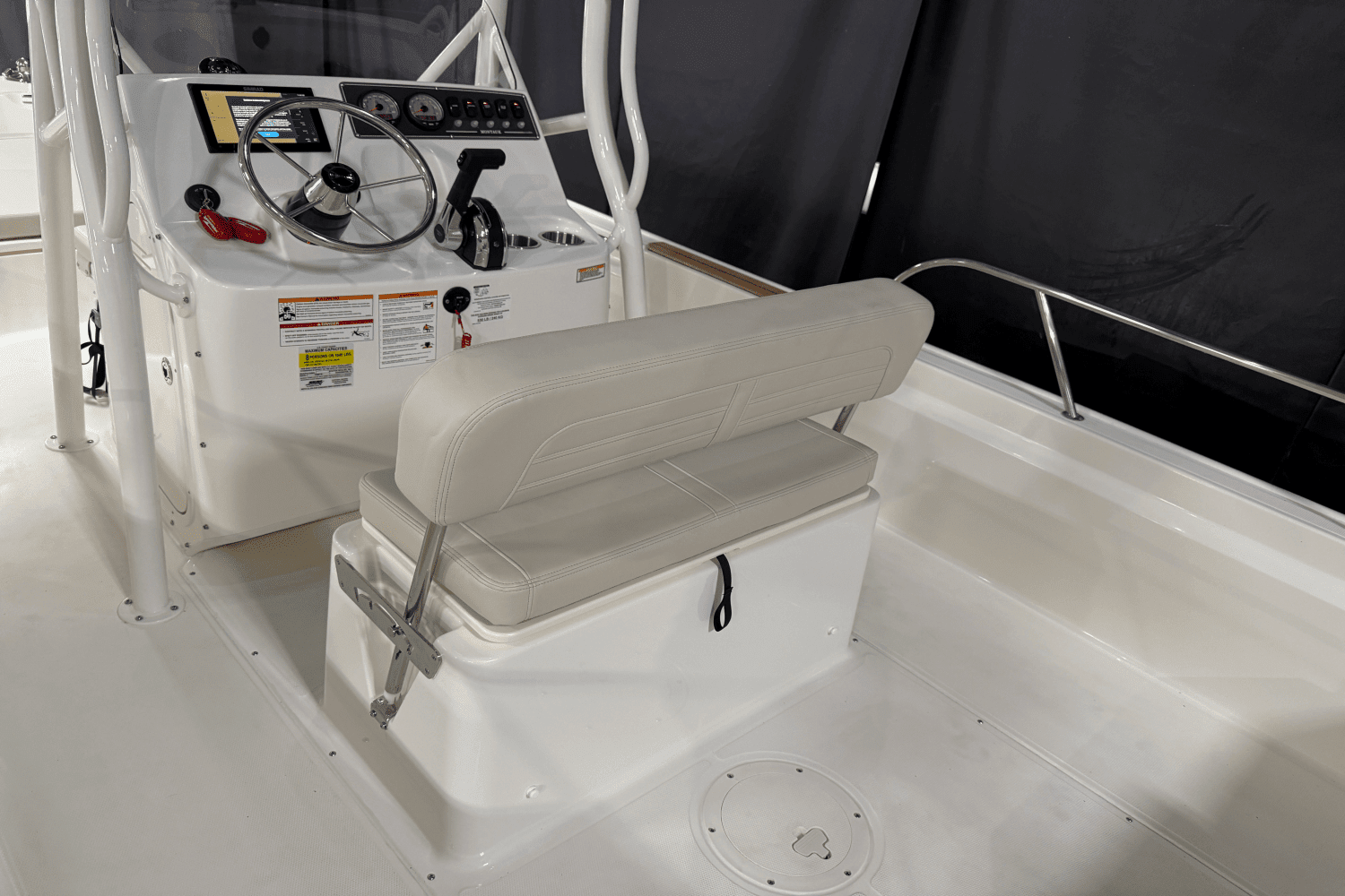 2025 Boston Whaler 190 Montauk Image Thumbnail #26