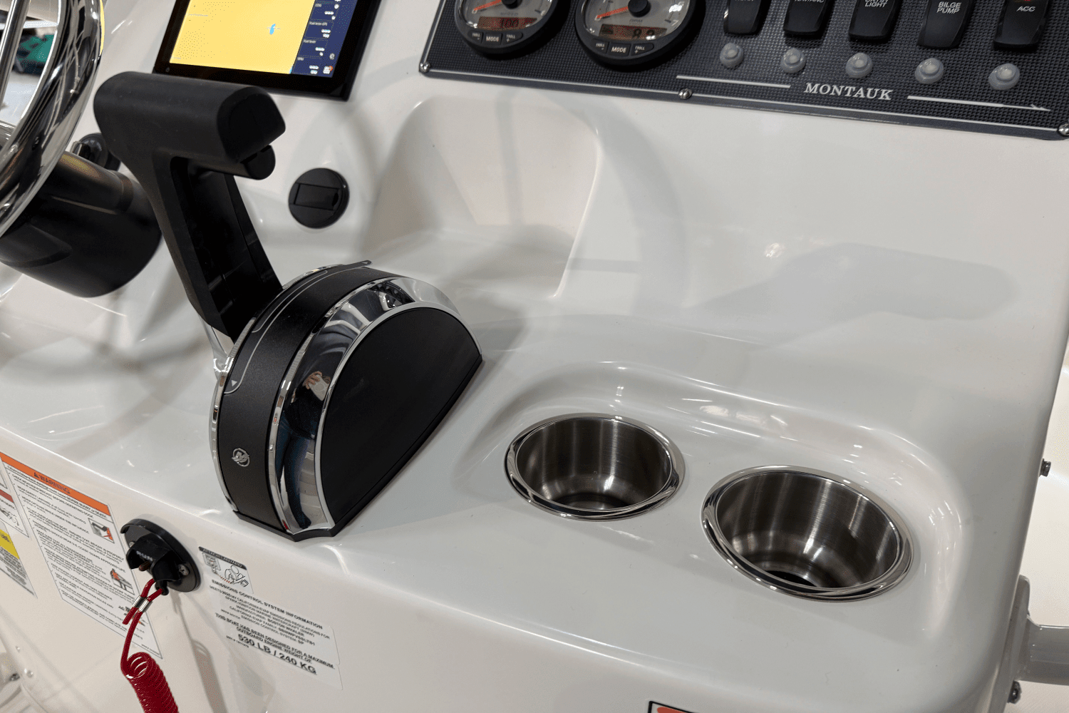 2025 Boston Whaler 190 Montauk Image Thumbnail #43