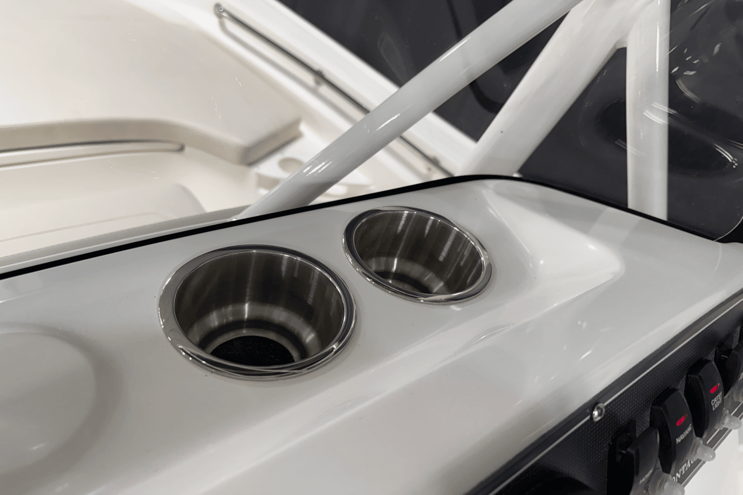 2025 Boston Whaler 190 Montauk Image Thumbnail #40