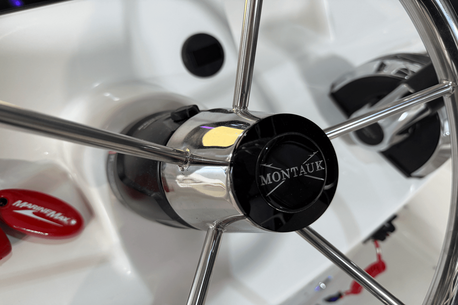 2025 Boston Whaler 190 Montauk Image Thumbnail #34