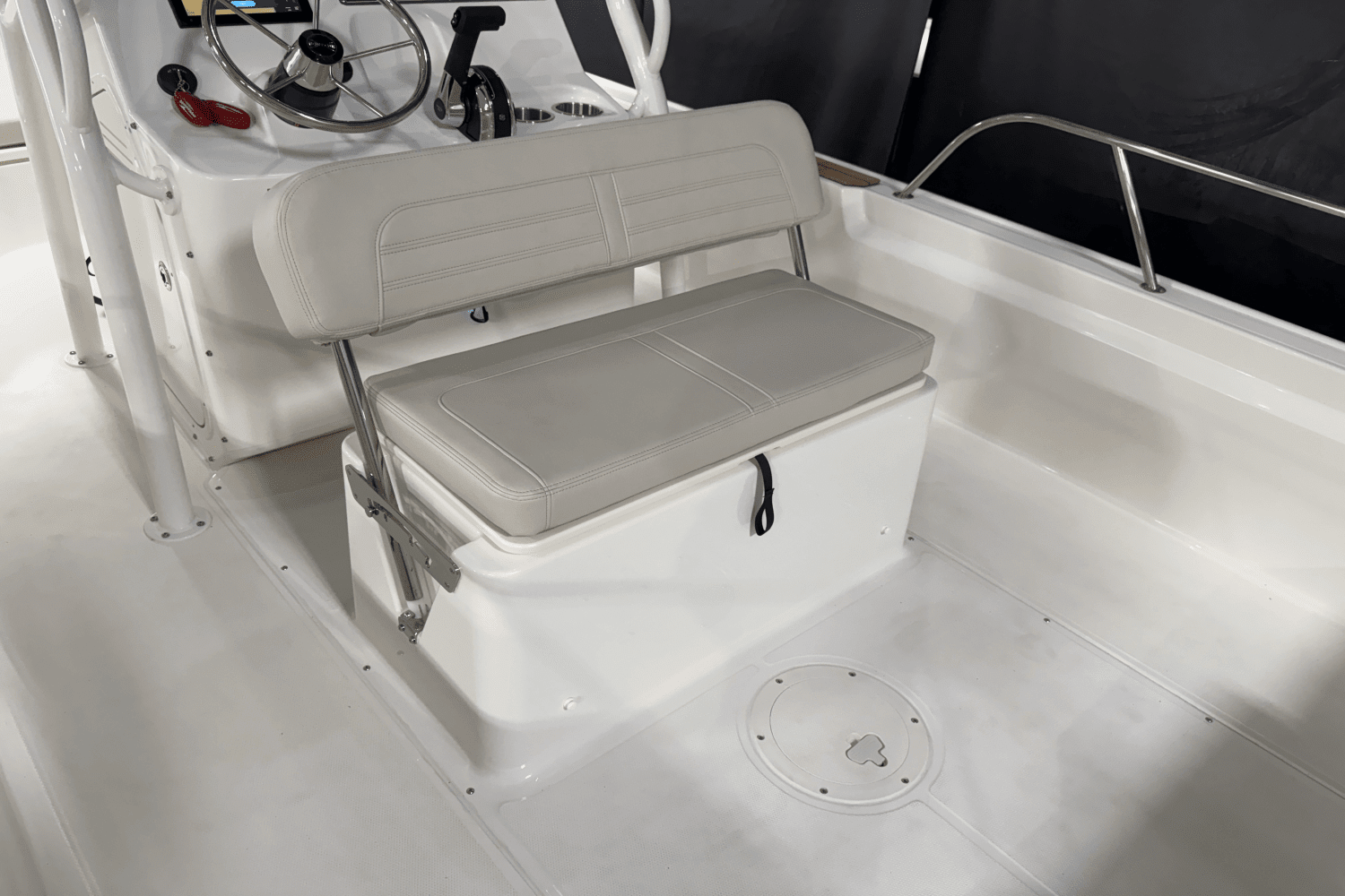 2025 Boston Whaler 190 Montauk Image Thumbnail #27