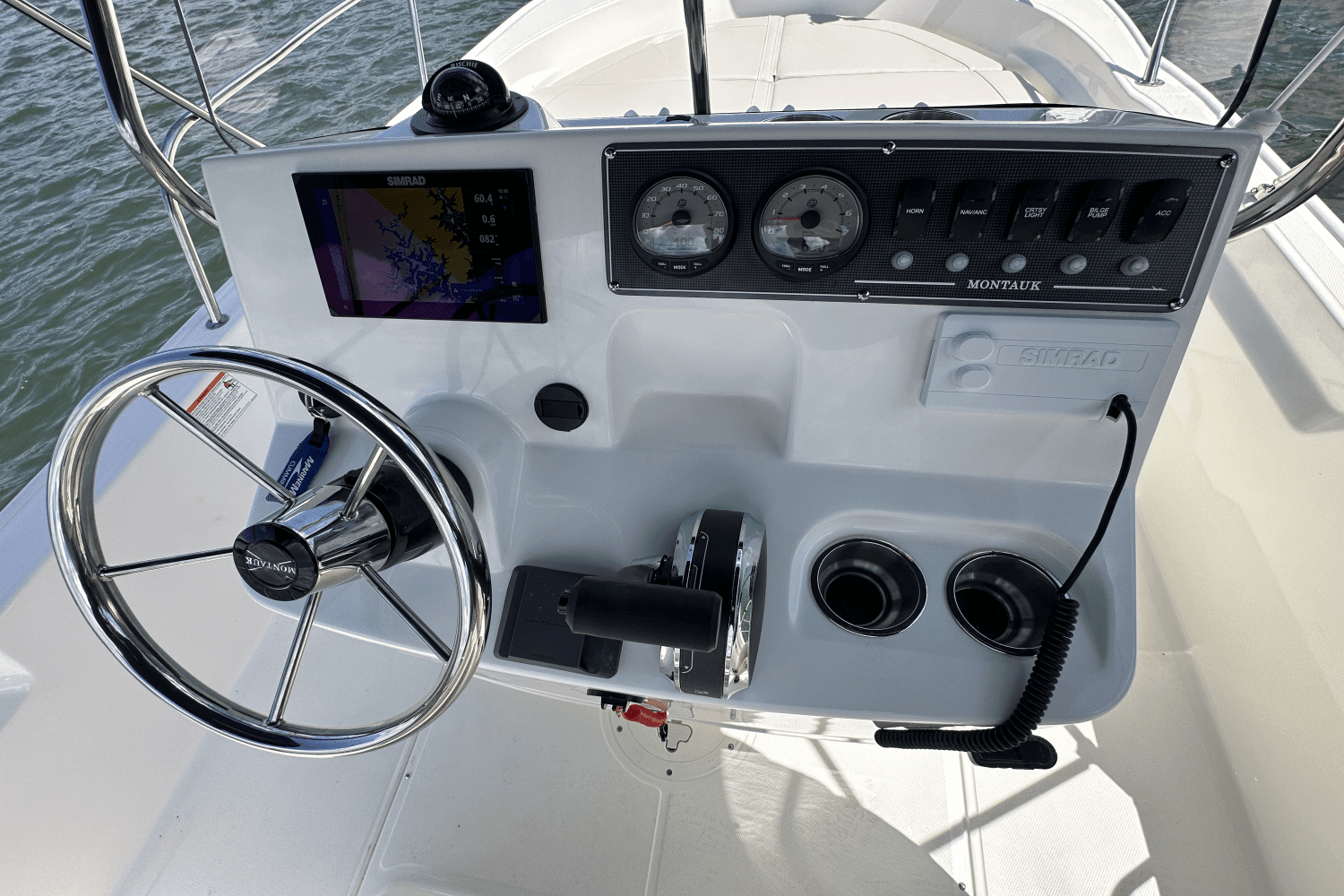2025 Boston Whaler 190 Montauk Image Thumbnail #17