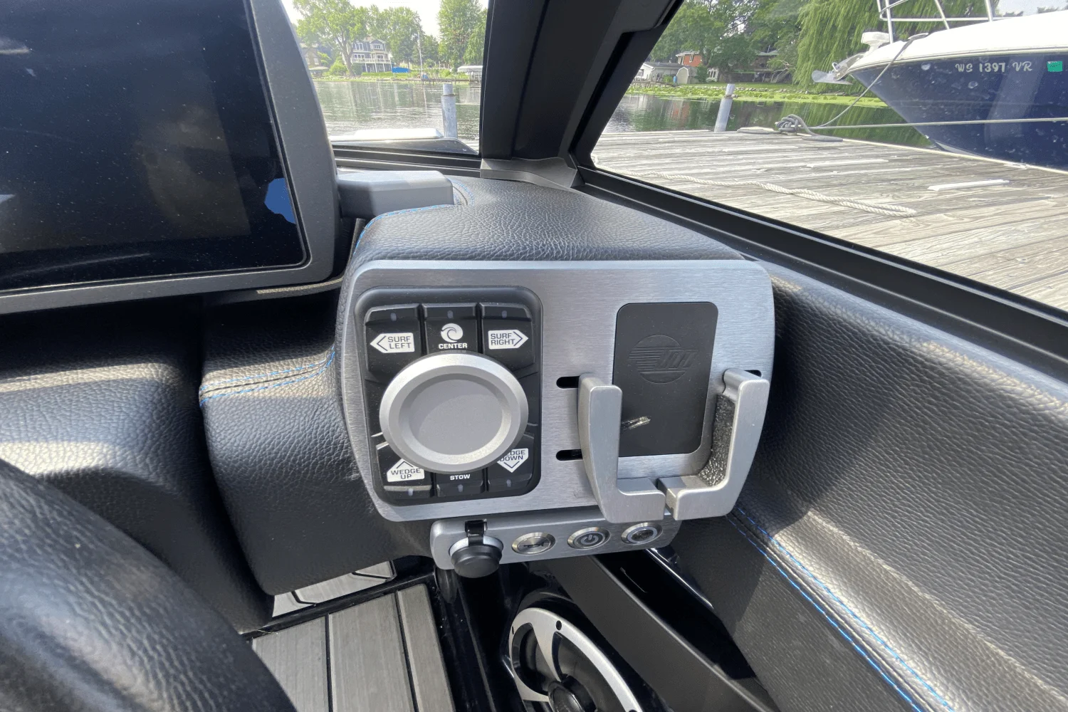 2020 Malibu 23MXZ Image Thumbnail #11