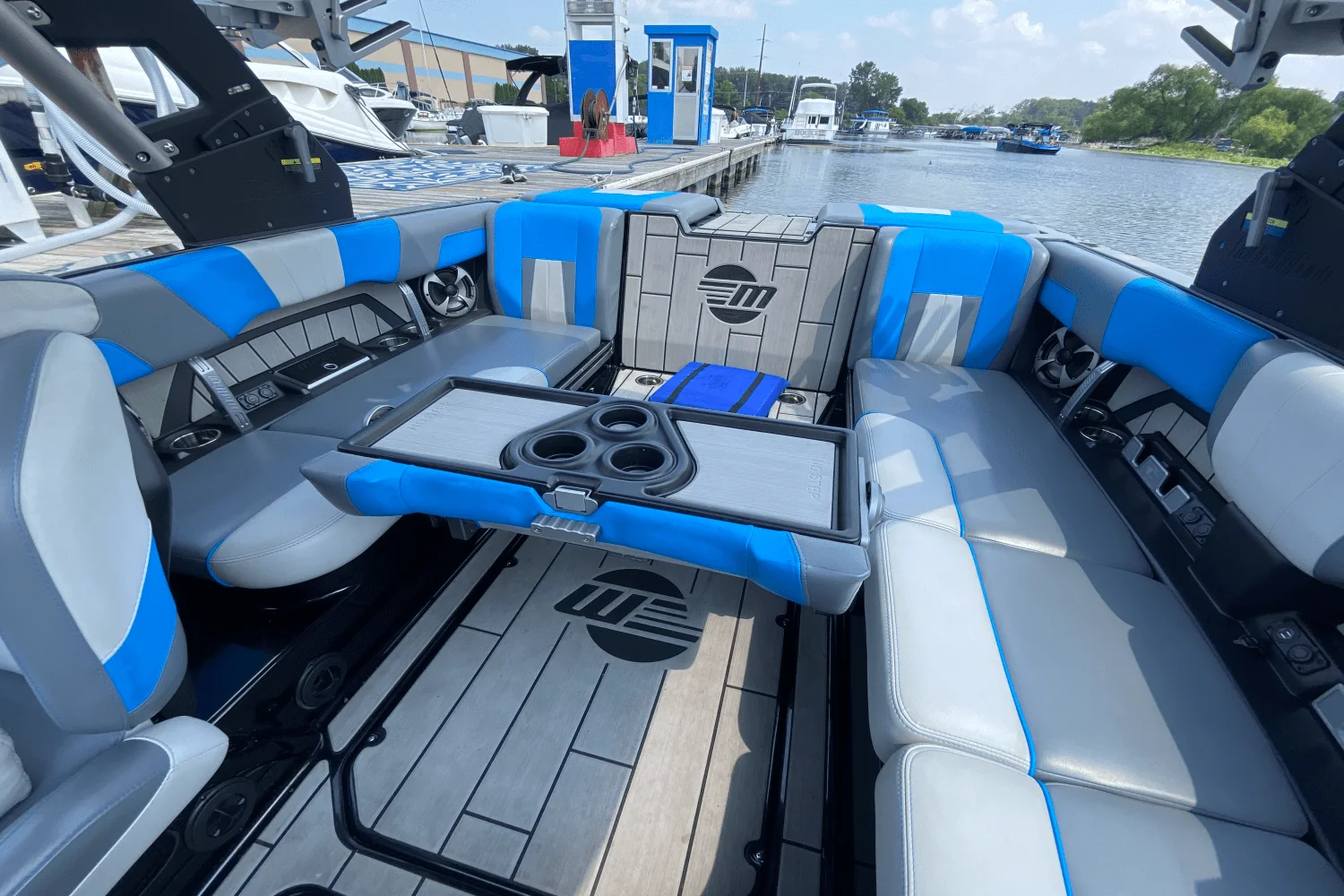 2020 Malibu 23MXZ Image Thumbnail #13