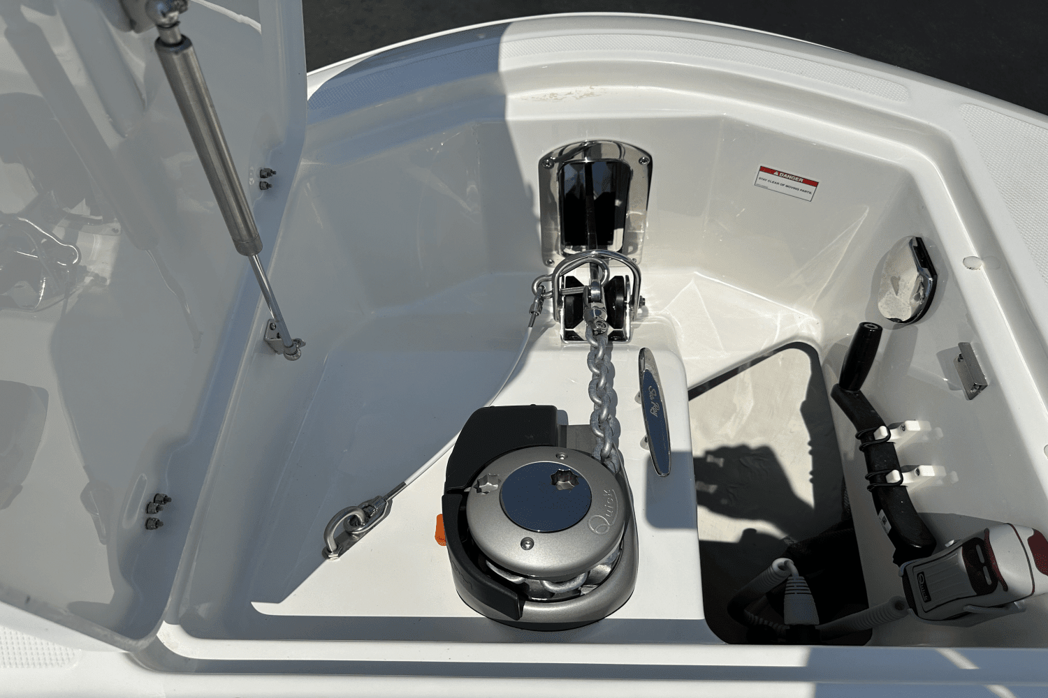 2024 Sea Ray Sundancer 370 Outboard Image Thumbnail #58