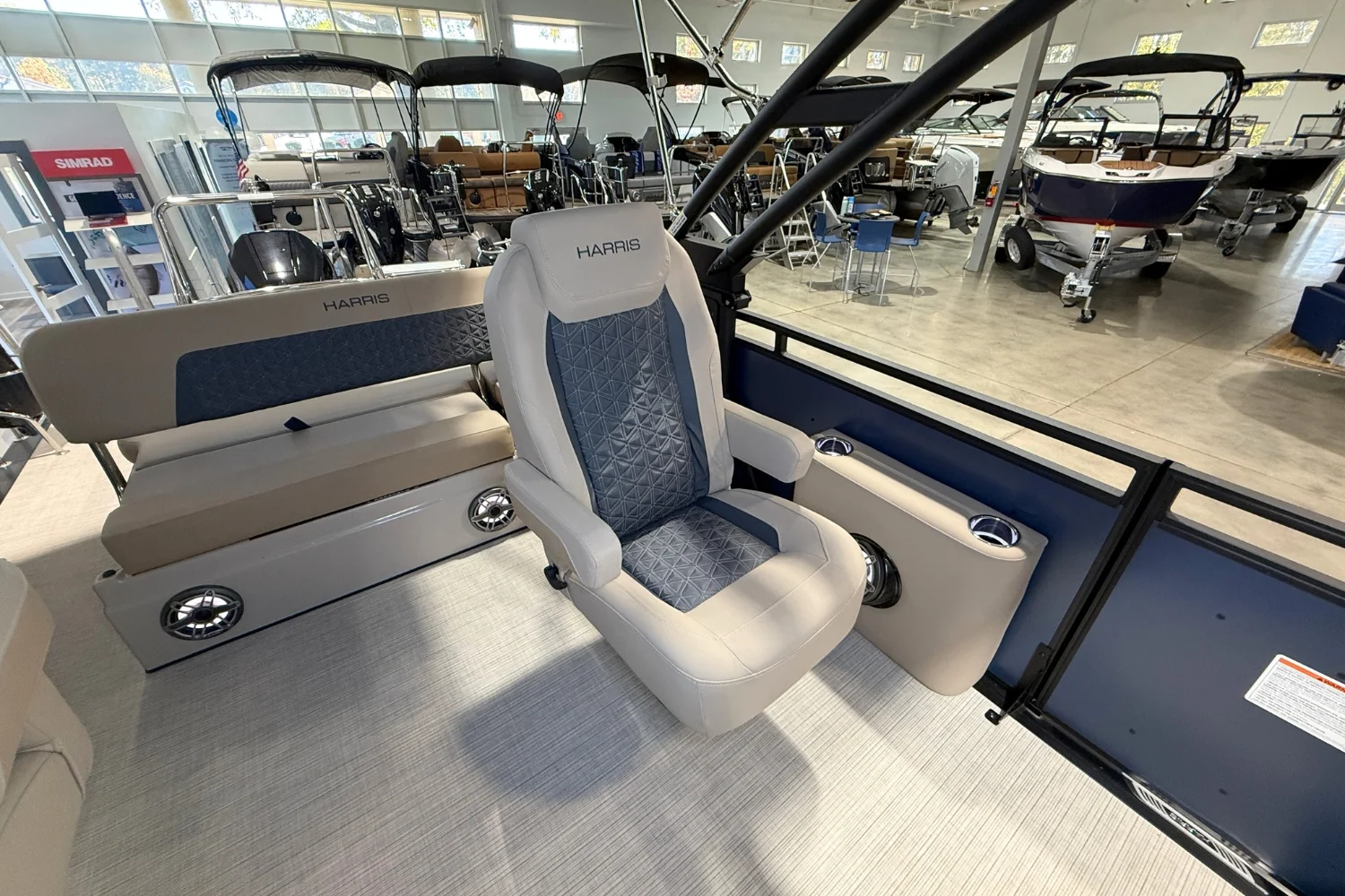 2025 Harris 250 Solstice Image Thumbnail #13