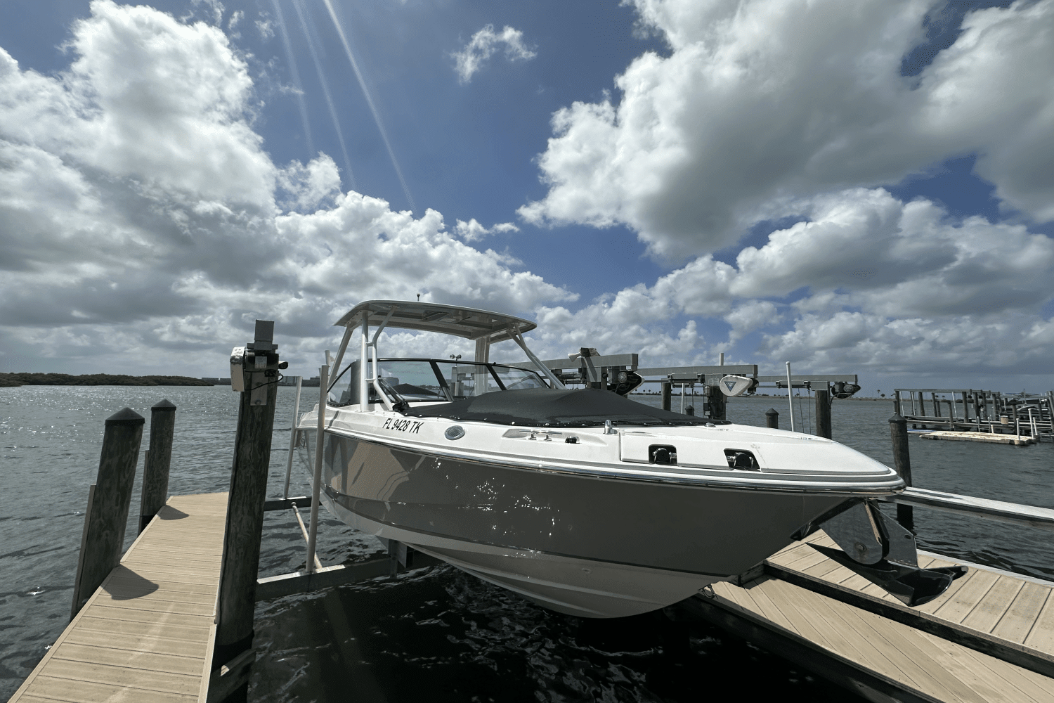 2023 Boston Whaler 240 VANTAGE Image Thumbnail #5