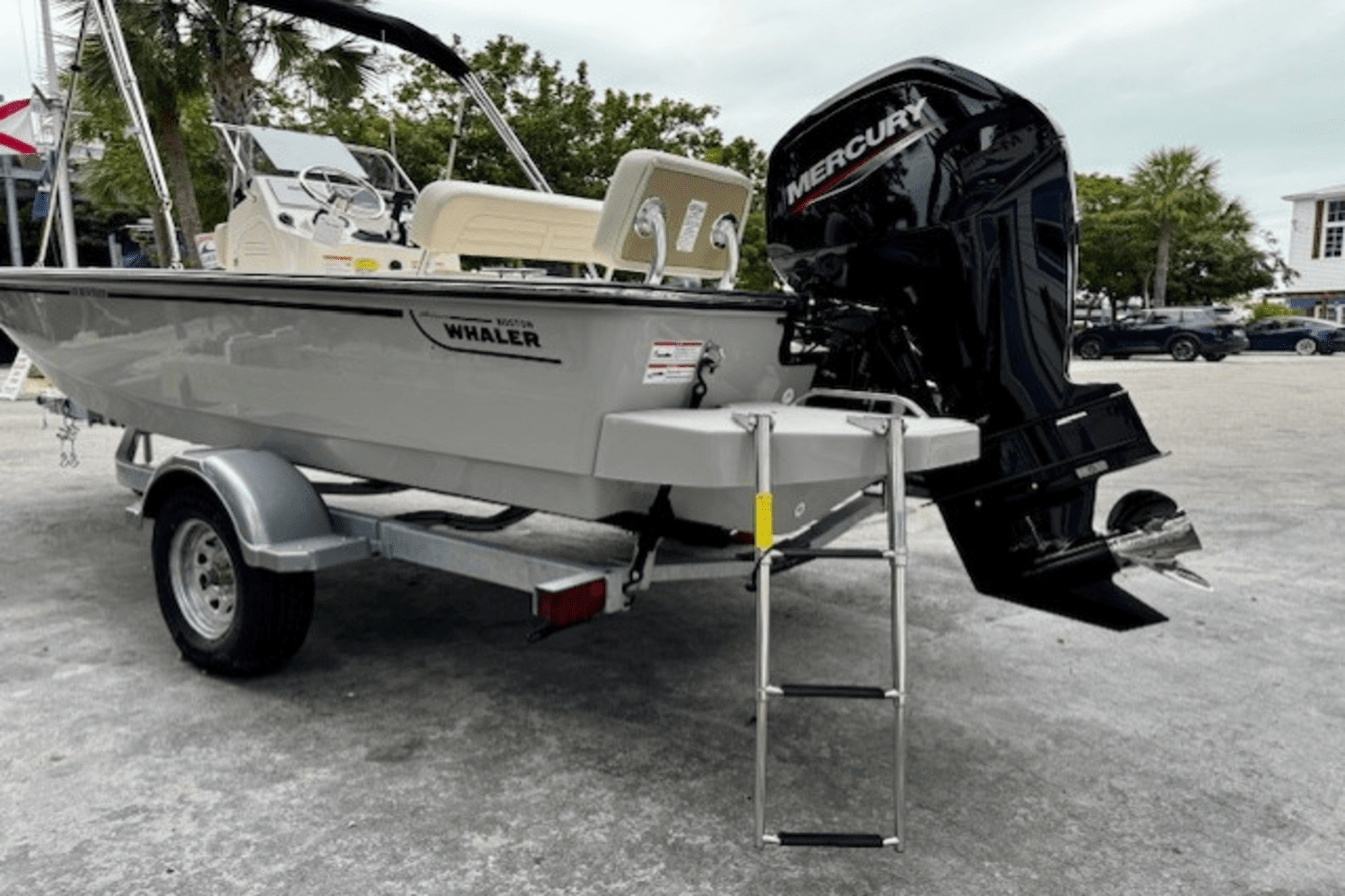 2025 Boston Whaler 170 Montauk Image Thumbnail #8