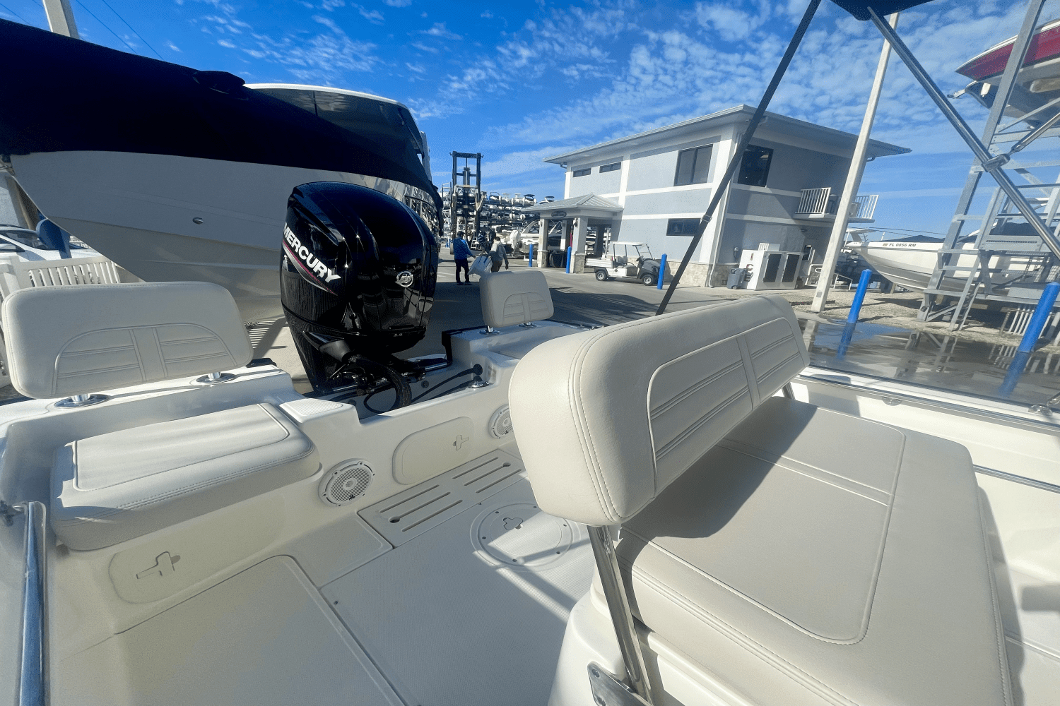 2025 Boston Whaler 170 Montauk Image Thumbnail #3