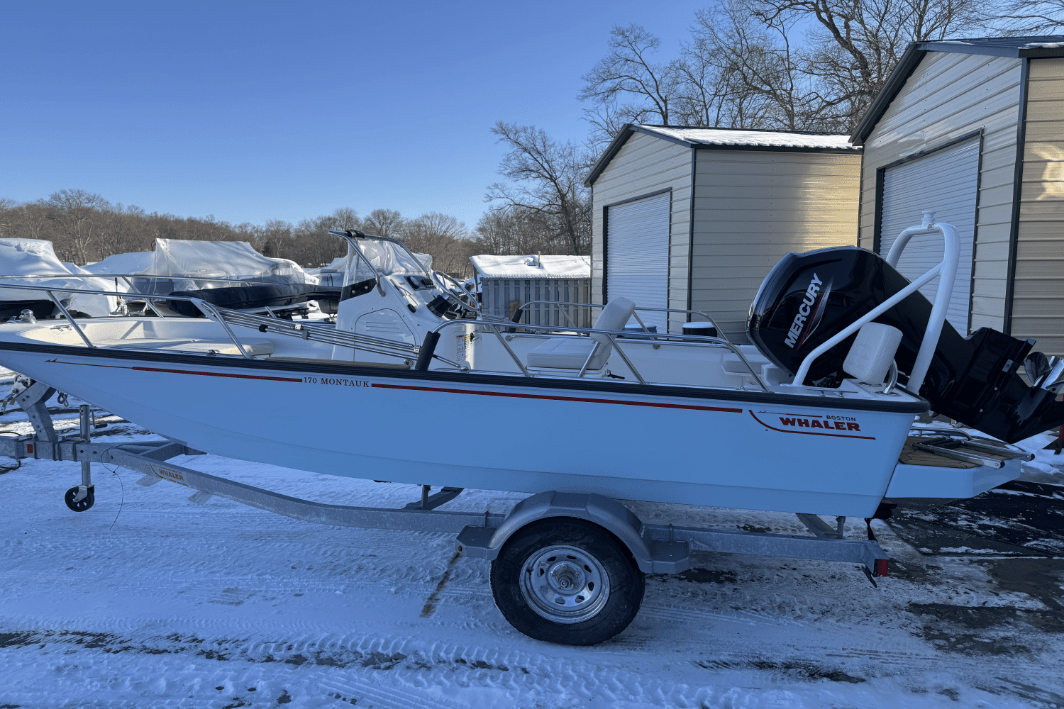 2025 Boston Whaler 170 Montauk Image Thumbnail #3