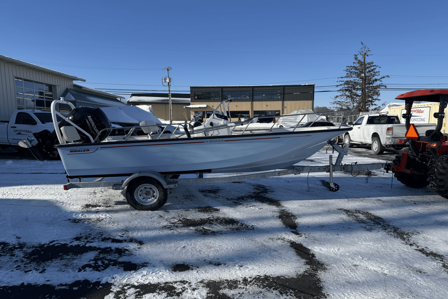 2025 Boston Whaler 170 Montauk Image Thumbnail #4