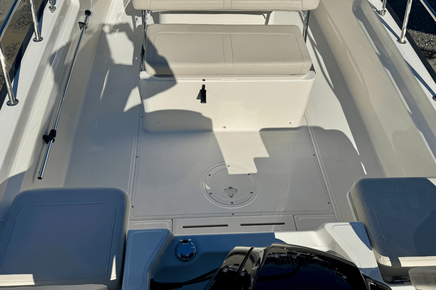 2025 Boston Whaler 170 Montauk Image Thumbnail #5