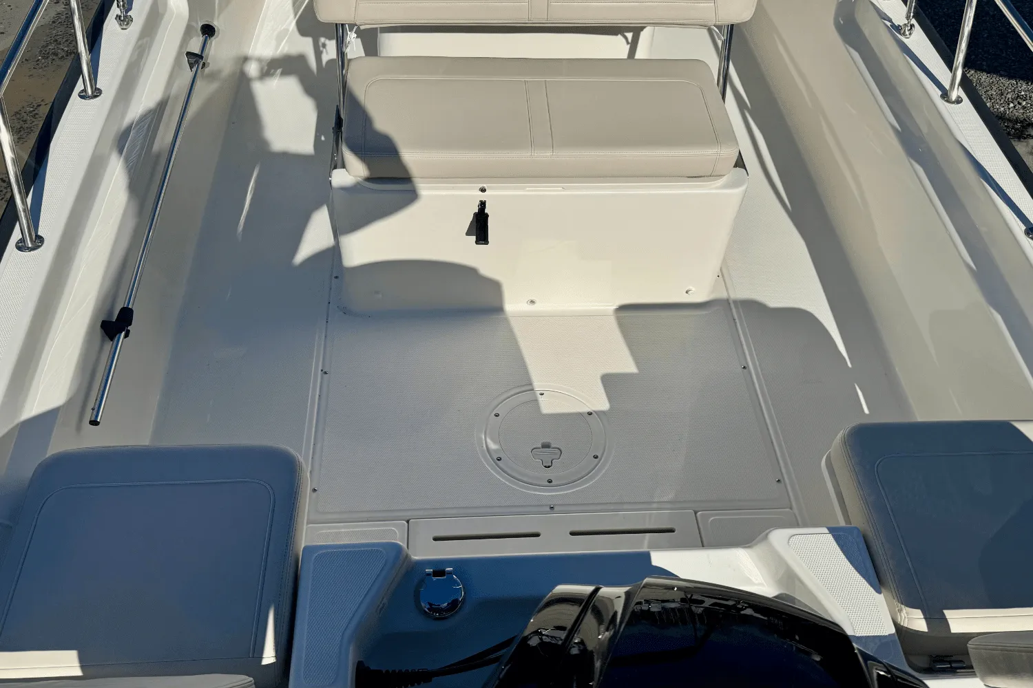 2025 Boston Whaler 170 Montauk Image Thumbnail #5