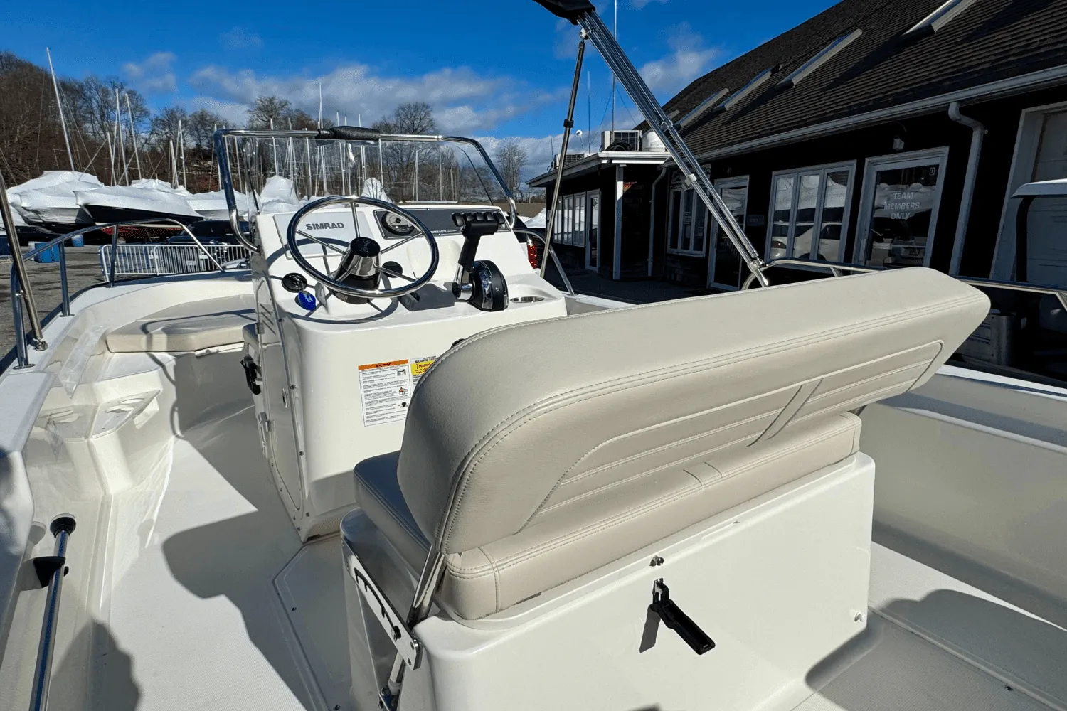 2025 Boston Whaler 170 Montauk Image Thumbnail #8