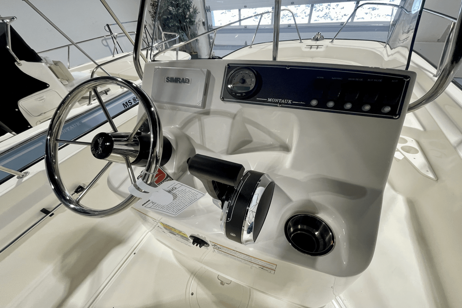 2025 Boston Whaler 170 Montauk Image Thumbnail #11