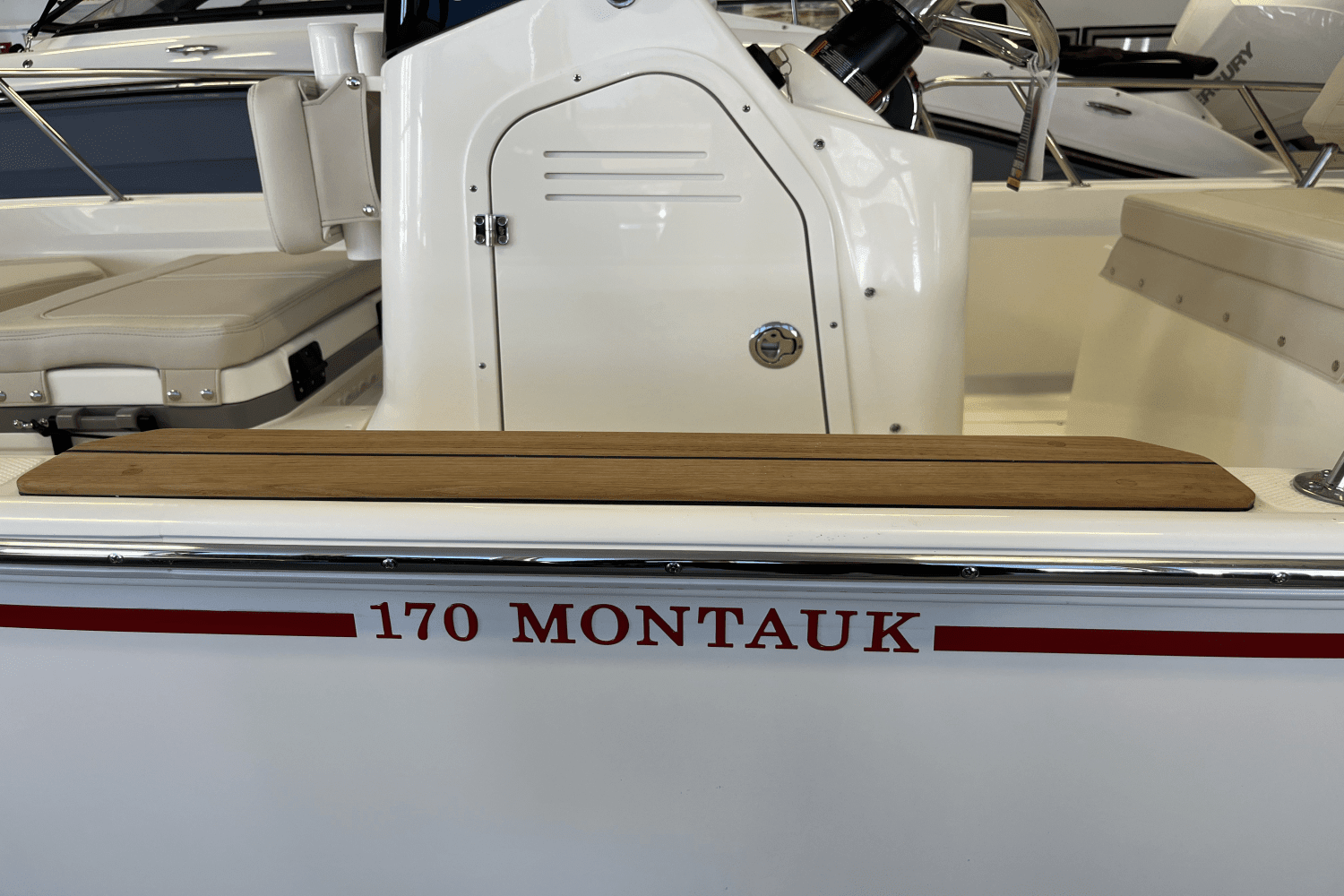 2025 Boston Whaler 170 Montauk Image Thumbnail #11