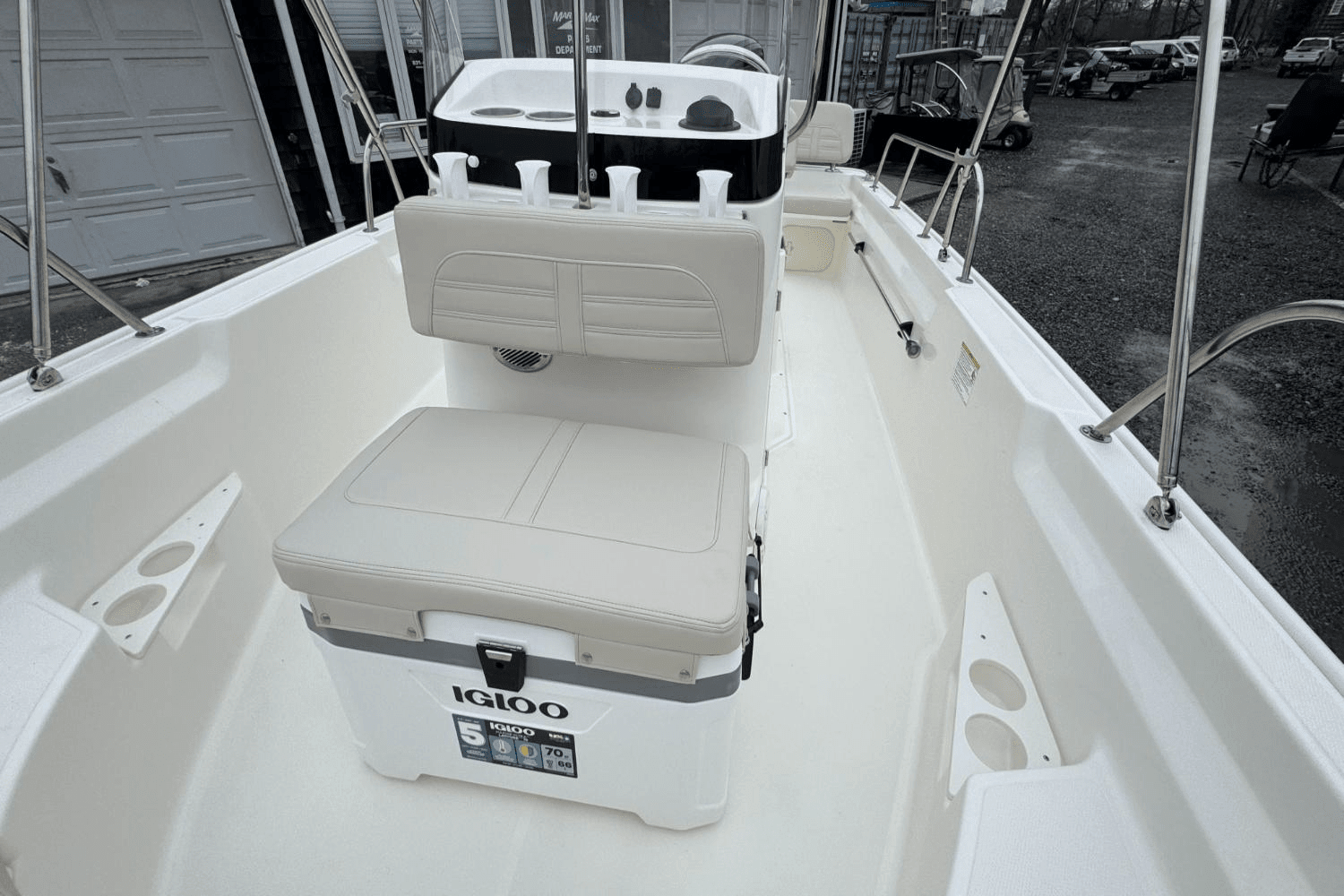 2025 Boston Whaler 170 Montauk Image Thumbnail #19