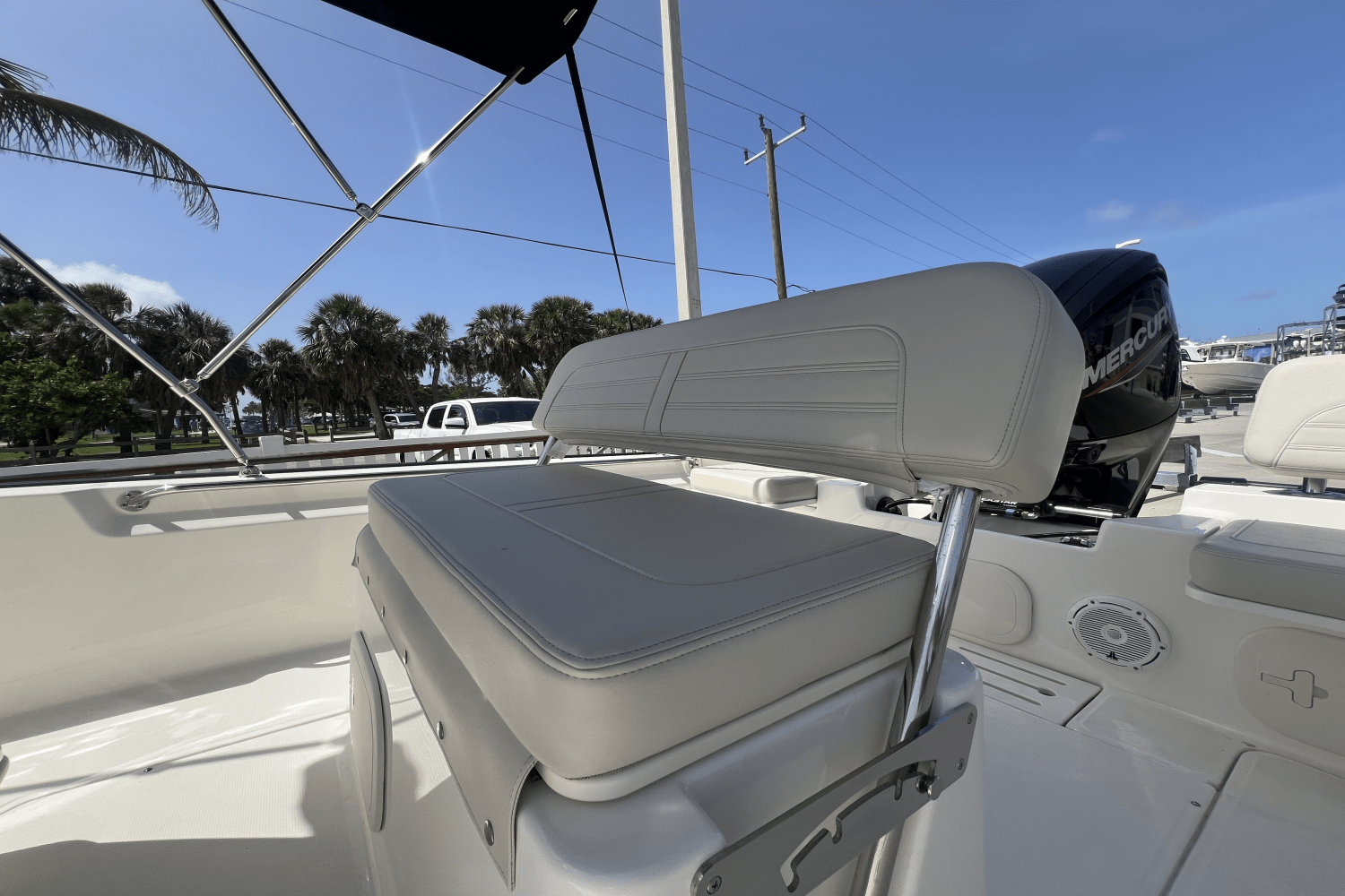 2025 Boston Whaler 170 Montauk Image Thumbnail #15