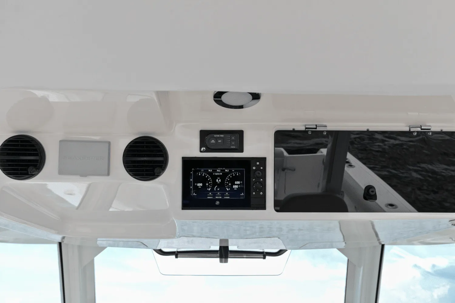 2018 Boston Whaler 380 OUTRAGE Image Thumbnail #23