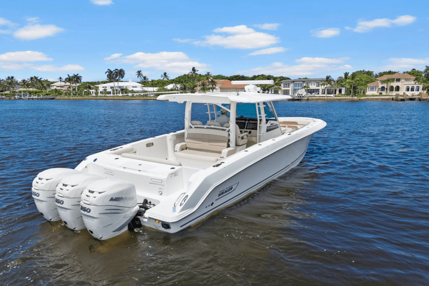 2018 Boston Whaler 380 OUTRAGE Image Thumbnail #4