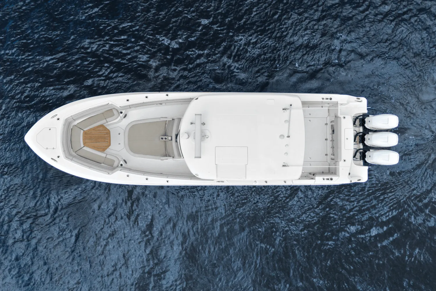 2018 Boston Whaler 380 OUTRAGE Image Thumbnail #9
