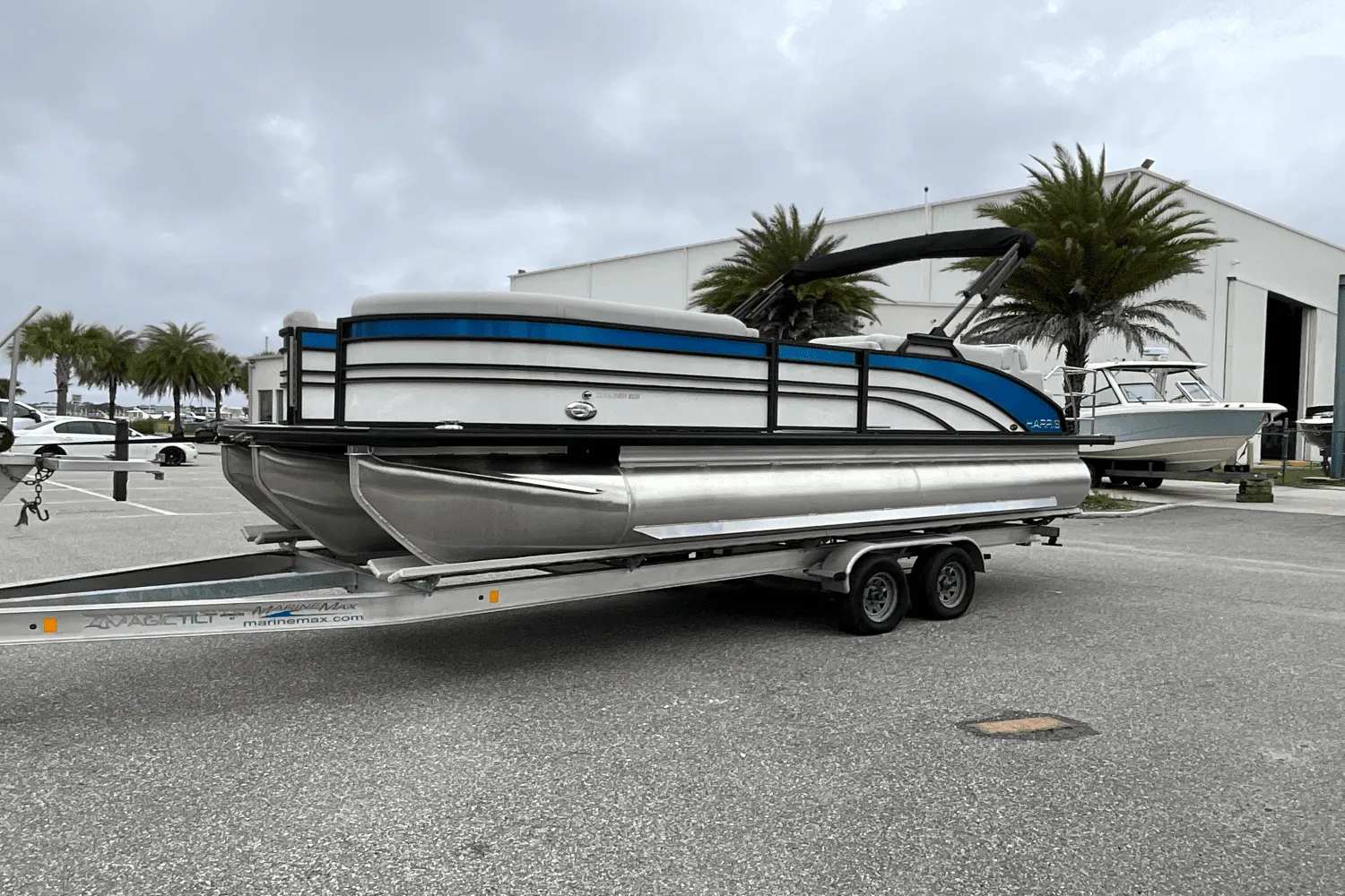 2025 Harris 230 Sunliner Image Thumbnail #28
