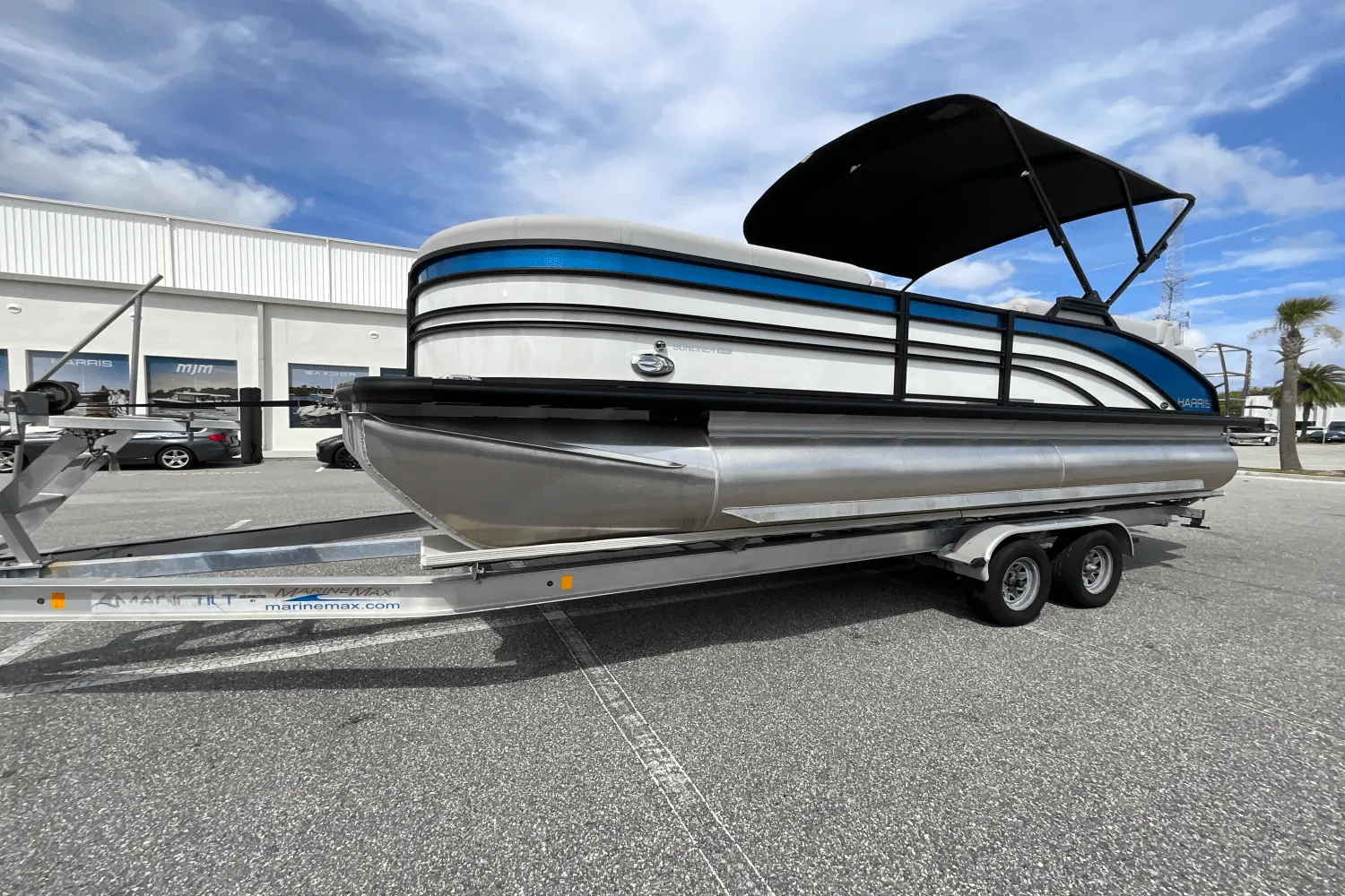 2025 Harris 230 Sunliner Image Thumbnail #16