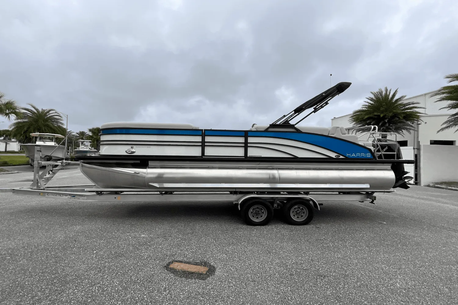 2025 Harris 230 Sunliner Image Thumbnail #29