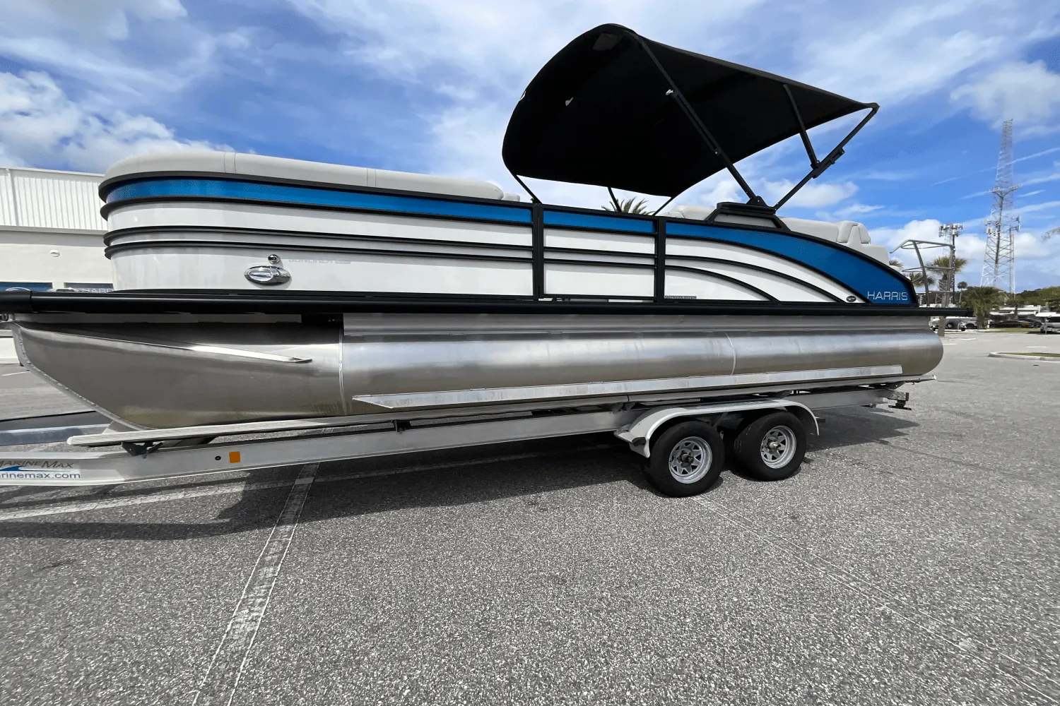 2025 Harris 230 Sunliner Image Thumbnail #14